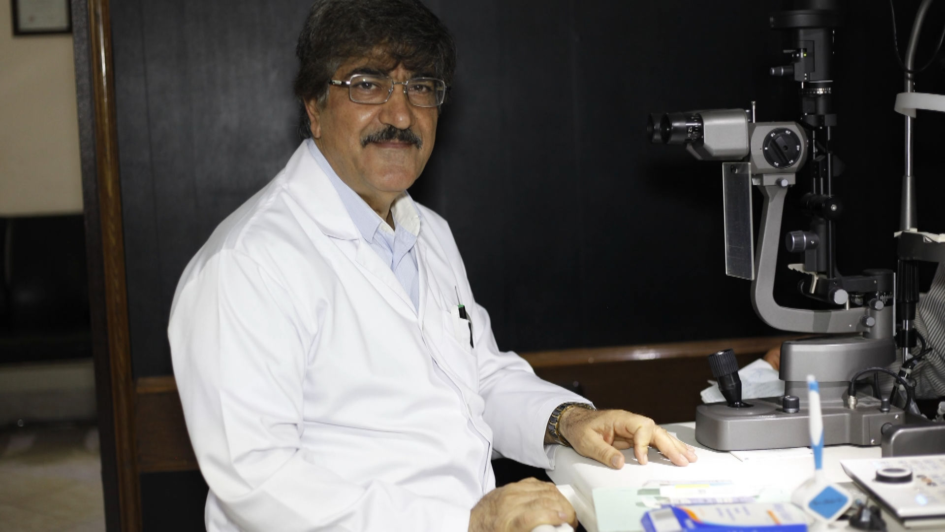 Dr Mehryar 